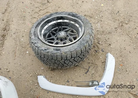 2004 GMC Sierra Slt z USA, uszkodzony, nr VIN 1GTHC23194F111630